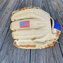 Bradley Baseball 11.25 " I-Web, T2 Next Play Series 23S (Tan Lace, American Flag) -Bats Shop IMG 1413 1