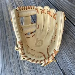 Bradley Baseball 11.25 " I-Web, T2 Next Play Series 23S (Tan Lace, American Flag) -Bats Shop IMG 1414 1