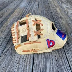 Bradley Baseball 11.25 " I-Web, T2 Next Play Series 23S (Tan Lace, American Flag) -Bats Shop IMG 1415 1