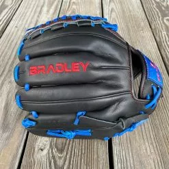 Bradley Baseball 11.5" Trident Trap Web, T2 Next Play Series 23S (Black/Royal) 7 Bradley Baseball 11.5" Trident Trap Web, T2 Next Play Series 23S (Black/Royal) -Bats Shop IMG 1748 90976d1d 2685 4258 90cf fa5bfce49ac4