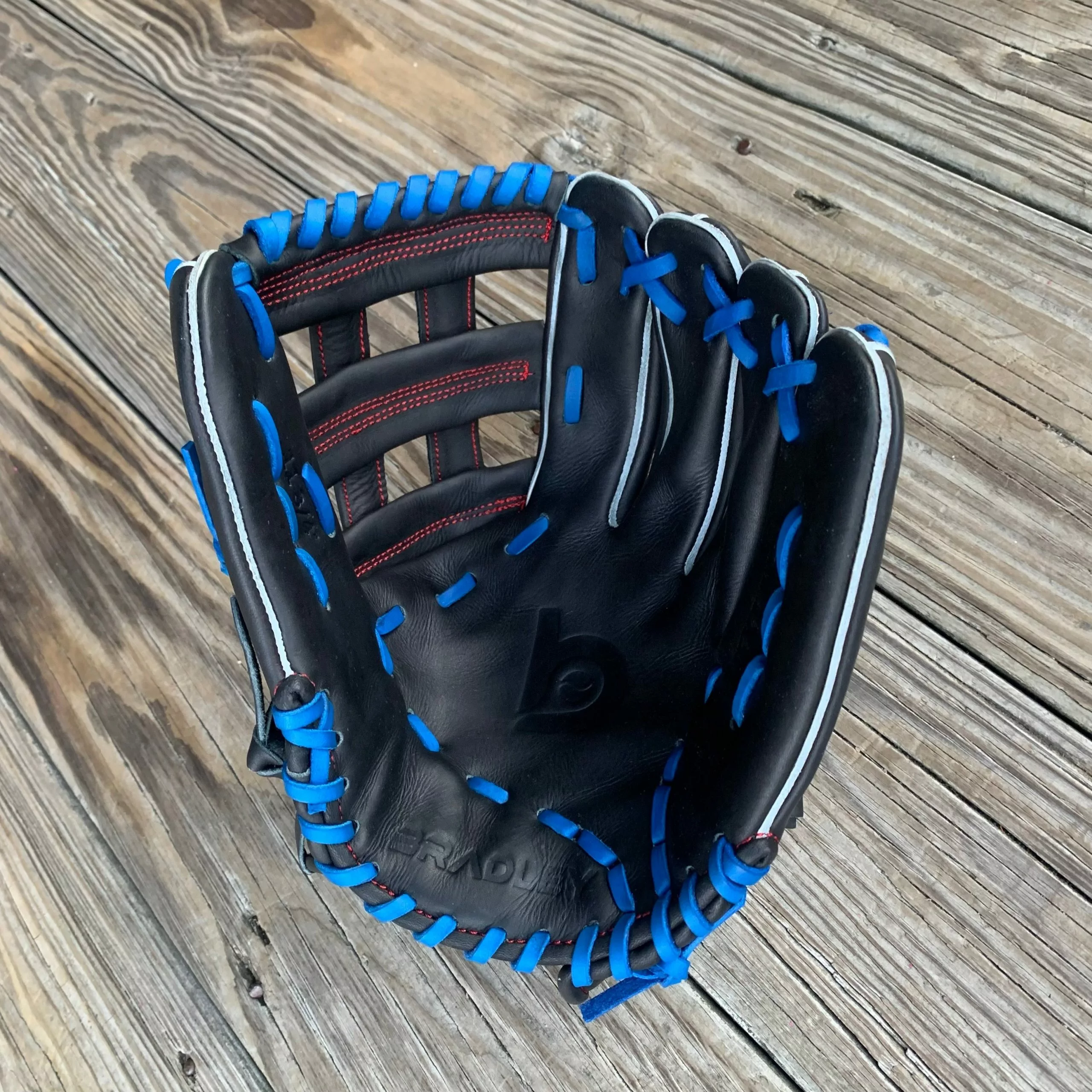 Bradley Baseball 12" H-Web, Next Play T2 Series'23 Pro Kip LTD (Black/Royal) 4 Bradley Baseball 12" H-Web, Next Play T2 Series'23 Pro Kip LTD (Black/Royal) - Image 4