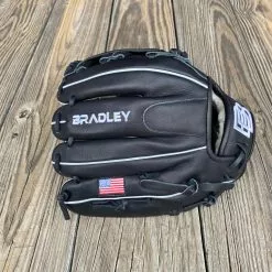 Bradley Baseball 11.5" H-Web, T4 Next Play 5-Star 23S LTD PRO KIP Black/White -Bats Shop IMG 1866 1