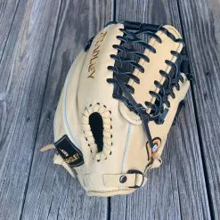 Bradley Baseball 11.25" Oryx Trap Web Fastback, T4 Next Play Youth Outfield Series LTD (Blonde/Black) (CLEARANCE, AUTOMATIC 20% OFF AT CHECKOUT)