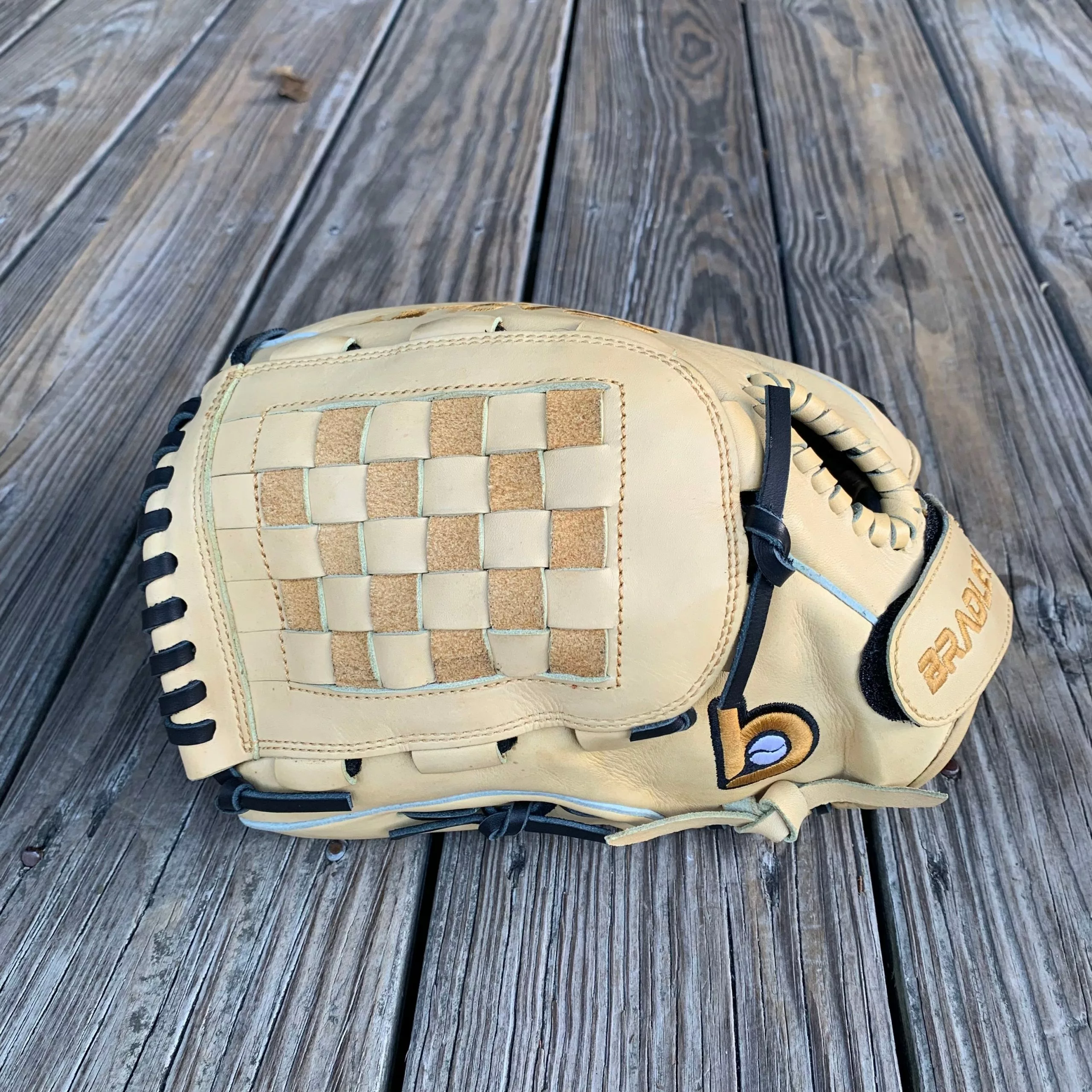 Bradley Baseball 12" Basket Web Fastback, FP Gold Next Play Series 6.0 (Blonde/Black) 5 Bradley Baseball 12" Basket Web Fastback, FP Gold Next Play Series 6.0 (Blonde/Black) - Image 5