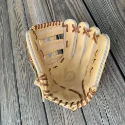 Bradley Baseball 11.5" H-Web, Next Play Series 6.0 (Blonde/Tan) -Bats Shop IMG 8154 cd307161 ccf9 4c69 8ed8 ea54177290ef