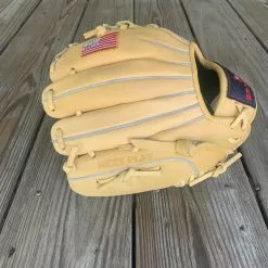 Bradley Baseball 11 " I-Web, T2 Next Play Series '23 (Blonde Lace, American Flag) CLEARANCE 20% Taken Off At Checkout -Bats Shop IMG 9732