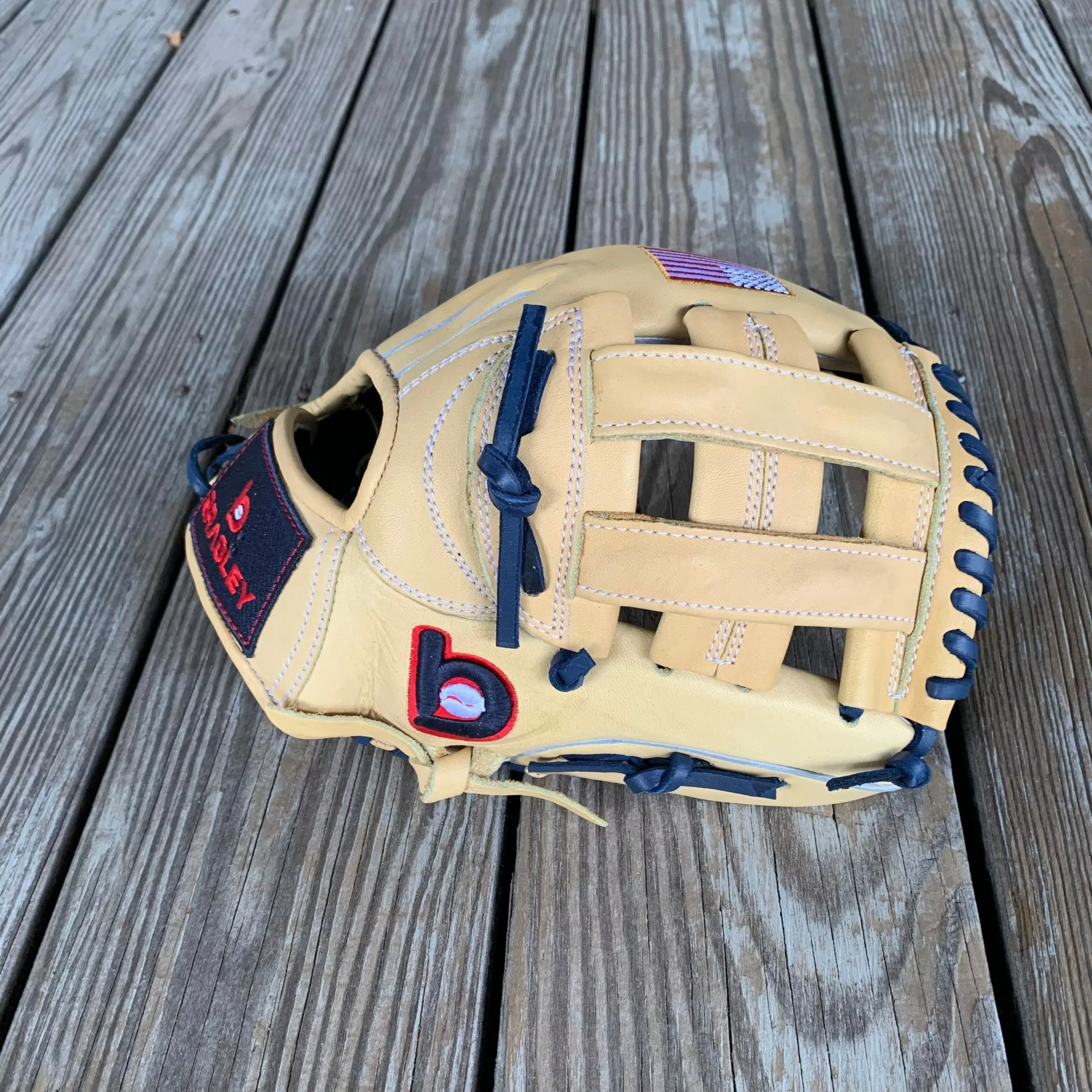 Bradley Baseball 11.25" H-Web, T2 Next Play Series '23 (Navy Lace, American Flag) 2 Bradley Baseball 11.25" H-Web, T2 Next Play Series '23 (Navy Lace, American Flag) - Image 2