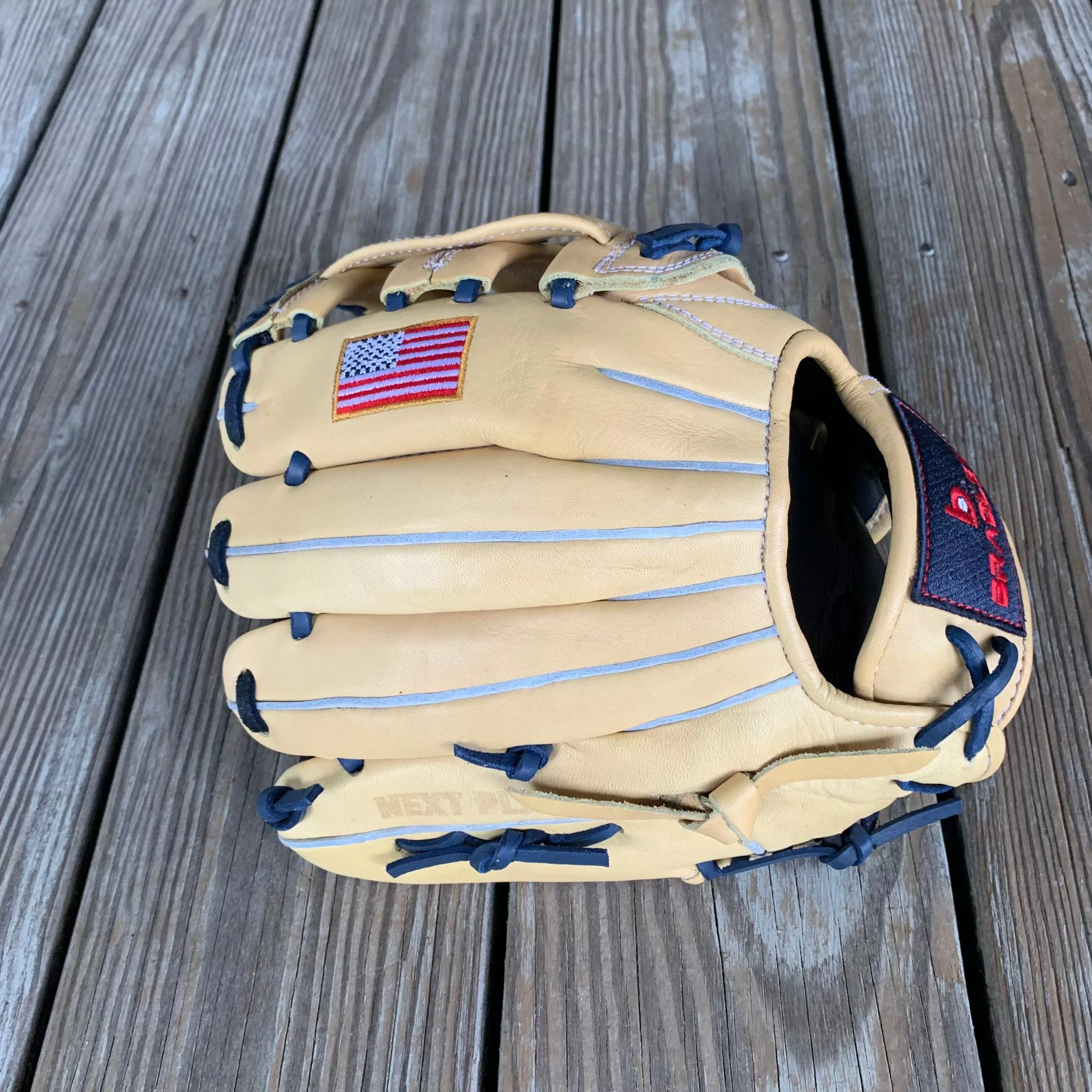 Bradley Baseball 11.25" H-Web, T2 Next Play Series '23 (Navy Lace, American Flag) 3 Bradley Baseball 11.25" H-Web, T2 Next Play Series '23 (Navy Lace, American Flag) - Image 3